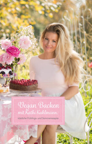 Katharina Kuhlmann präsentiert in diesem liebevoll illustrierten Werk ihre Lieblingsbackrezepte für den Frühling und den Sommer. Ob zu Ostern, zum Valentinstag, zum Muttertag oder zu einem gemütlichen Sommerpicknick - mit diesen herrlichen Kreationen werden Sie Ihre Liebsten begeistern. Da nur pflanzliche Zutaten verwendet werden, eignen sich sämtliche Rezepte auch hervorragend für Allergiker mit einer Hühnereiweiß-, Kuhmilcheiweiß- oder Kuhmilchzucker-Allergie. Katharina Kuhlmann gewann 2014 das „perfekte Promi-Dinner“ auf VOX und ist seitdem in der Geschichte des TV-Formats die erste Siegerin mit rein veganer Küche. 2014 absolvierte Katharina eine Sonderprüfung bei der Handwerkskammer und wurde somit zu Deutschlands erster veganen Konditorin. Seit 2015 stellt Katharina in ihrer eigenen Kolumne im VEGAN-Magazin ihre köstlichen Kreationen vor. Katharina engagiert sich ehrenamtlich für die Tierrechtsorganisation PETA Deutschland e.V. und ist Botschafterin der veganen Gesellschaft Deutschland e.V.