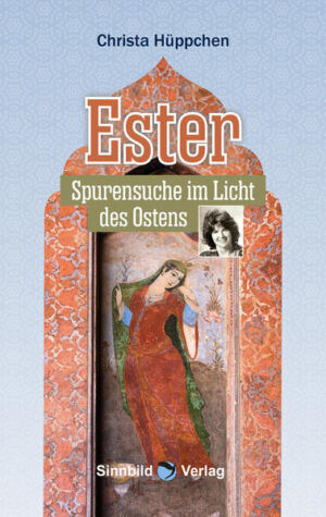 Dies Buch ist eine Zeitreise nach Ägypten, dem Libanon und Persien, auf den Spuren der alten Kulturen und eines abenteuerlichen Großvaters, der über hundert Jahre zuvor nach Persien reiste. Das Miteinander der Religionen und die Geschichten um Ester, die jüdische Frau des persischen Königs Xerxes, machen nachdenklich. Es ist eine Einladung in die Rosenstadt Shir?z und nach Isfah?n sowie zu der Frage, ob wir nach so vielen Jahren der Kolonisation den Menschen aus dem Osten nicht endlich auf Augenhöhe begegnen sollten. Wo ist das Licht, das leuchtende, das Wege weisende, das wärmende Licht? Die Sonne geht im Osten auf!