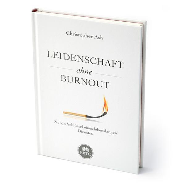 „Jede Seite ist barmherzig, treffend, ist reich und weise-und vor allem durchdrungen mit dem Evangelium.“ Gary Millar Jeden Monat verlassen tausende Menschen den christlichen Dienst. Sie haben nicht ihre Liebe zu Christus verloren oder ihren Wunsch, ihm zu dienen. Aber aus irgendeinem Grund sind sie erschöpft und können einfach nicht weitermachen. Christopher Ash ist mit dieser Erfahrung nur zu sehr vertraut. Als Pastor einer wachsenden Gemeinde, und in der Rolle, andere Menschen für den Dienst zu unterrichten, fand er sich einige Male kurz vor einem Burnout wieder und betreute viele jüngere Pastoren, die das Ende ihrer Möglichkeiten erreicht hatten. Seine Weisheit wurde in dieses kurze, erschwingliche Buch gebrannt, in der er eine vernachlässigte Wahrheit offenbart sowie sieben Schlüssel, die sich daraus ergeben. Wenn wir sie richtig verstehen und in unser Leben als Christen einbauen, die dafür brennen, dem Herrn zu dienen, werden sie uns dazu helfen, uns selbst vor dem Burnout zu schützen und weiterhin für Gottes Reich und Herrlichkeit zu arbeiten.