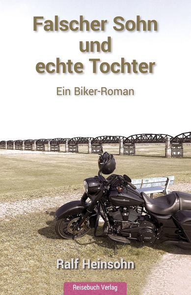 Uwe geht es wie vielen seiner Generation. Er wird 60, seine Wohnung ist längst abbezahlt, doch er hadert mit dem Älterwer-den. Am Tag vor seinem Geburtstag steigt er kurzentschlossen aufs Motorrad und fährt einfach drauflos. Der Weg ist das Ziel, ganz wie in alten Zeiten. Heute nennt man es Oldschool. Unterwegs trifft er den jugendlichen Ausreißer Patrick. Unterwegs auf gestohlenen Quads schnorrt der sich durchs Leben und ist nie um eine Ausrede verlegen. Er gibt sich sogar als Uwes Sohn aus. Am Ende planen die beiden den nächsten Diebstahl gemeinsam, werden beobachtet und festgenommen… Autor Ralf Heinsohn ist durch seine Sachbücher bekannt (darun-ter fünf Motorradbücher wie „Das große Motorrad-Praxishandbuch“, „Enduros - Typen, Technik, Tourenplanung“, „Motorradgespanne“). Der vorliegende Titel ist nach vier Romanen sein erster, der nicht unter Pseudonym erscheint. Heinsohn absolvierte ein naturwissenschaftliches Studium. Da-rauf folgten ein paar Jahre in der Krebsforschung. Er gründete das regionale Motorradmagazin „Kurve“ und leitete 32 Jahre in einem internationalen Unternehmen der Medizintechnik die technische Kommunikation. Heute lebt er mit seiner Frau und drei Harleys in Hamburg und Nordwestmecklenburg.