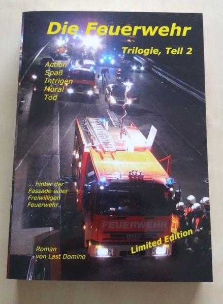 Band 2 ist die Fortsetzung von Band 1. "Die Feuerwehr" war ursprünglich als Trilogie geplant. Doch die Leser wollen mehr, und so wird "Die Feuerwehr" mit Band 4 im Dezember 2019 und Band 5 im Juni 2020 fortgesetzt werden. Auch wenn die Bände aufeinander aufbauen, können sie einzeln gelesen werden, ohne den Vorgängerband zwingend gelesen haben zu müssen.