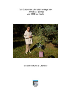 Gutachten und Vorträge: Ein Herz für Menschen, die Wissenschaft, die Literatur und die Schriftstellerinnen und Schriftsteller. Wie könnte es auch anders sein. Immer wieder vertrauten ihr die Autoren ihre Manuskripte an. Es war die Vorarbeit zur Veröffentlichung eines neuen Buches. Anneliese Löffler war immer darauf bedacht, dem Sinn des Wortes „Gutachten“ korrekt nachzukommen und fand oftmals Wege, wodurch ein Buch am Ende doch veröffentlicht wurde. Oft gab es deswegen im Vorfeld Auseinandersetzungen, denn dies war immer verbunden mit einer erfolgreichen Druckgenehmigung. Immer wieder mischten sich die politisch Bestimmenden der DDR in ihre Arbeit ein, bis hin zu Margot Honecker. Sie hatten nicht nur an Filmen oder Theaterstücken etwas auszusetzen, sondern vor allem an den Werken der Schriftstellerinnen und Schriftsteller. Besonders groß war der Druck, wenn es um eine Autorin oder einen Autor aus Westdeutschland oder West-Berlin ging. Manchmal dauerte es einige Jahre, bis die Bücher dieser Schriftsteller auch den Weg in die Buchläden der DDR fanden. Leider sind durch einen Einbruch in ihre Wohnung nach der Wende viele Akten gestohlen worden und somit heute nicht vorlegbar. Ihre Bücher geben die deutsch-deutsche Literaturgeschichte wieder und es war ihr wichtig, diese Unterlagen zusammenzustellen und zu veröffentlichen, damit die Leser vorfinden können, was geschrieben, gedichtet und philosophiert wurde in beiden Teilen Deutschlands und nicht nur in einem Teil. Und diese beiden Teile gehören zu dem Prozess des Zusammenwachsens unmittelbar dazu. Es ist sind zwei wichtige Teile unserer Kulturgeschichte. Literatur ist etwas Bleibendes, Gutes, und vor allem auch die Widerspiegelung unserer Zeit. Somit wurden die Gutachten und die Vorträge von Anneliese Löffler/Große im Buch zusammengestellt. Viele Gutachten und Vorträge waren nur noch in Steno vorhanden und mussten erneut aufgeschrieben werden. Und nach so vielen Jahren war auch so manche Aufzeichnung in der Schrift so verblasst, daß auch diese abgeschrieben werden mußten. Da steckt eine Menge Arbeit dahinter. Somit reiht sich dieses Buch in die Reihe jener ein, die in den letzten 20 Jahren von Anneliese Löffler veröffentlicht wurden über den Verlag Berliner Kreis. Dankeschön!