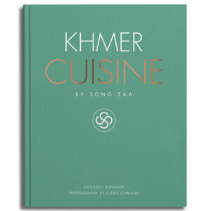 In these pages I want to share Khmer’s beautiful, unknown cuisine and its ancient and complex heritage. I hope that you, and as many people as possible, will find as much pleasure in these dishes as I have - a taste of the enchantment I discovered at Song Saa and have never lost. -- Kathleen Beringer -- The private island Song Saa is located next to the Cambodian island Koh Rong, just a 40 minute boat ride from Sihanoukville. The fine sustainable luxury resort speaks to all of your senses: the smell of the ocean, the luscious greens of the jungle, the touch of the sand, the sound of the sea, and the taste of the food. 50 classic Khmer recipes to make at home A stunning coffee table book about the award-winning Eco-Resort Song Saa i.e. "The Best Hotels and Resorts in the World: The Gold List" by Condé Nast Traveller UK and "Eco-Hotel of the Year" by Destination Deluxe Awards 2019 Exclusively photographed by Joerg Lehmann This books presents 50 traditional Khmer recipes, mixing the fine flavours of Cambodia with the freshness of the produce. Indulge in the source of Asian cuisine: Breakfast Soup, Fish Amok, or Sea Bass with Green Curry, Sweet Potato Pudding or in a Lemongrass Collins. Song Saa has won numerous awards, i.e. „The Best Hotels and Resorts of the World: The 2020 Gold List“ by Condé Nast Traveller UK and „Eco-Hotel of the Year“ by Destination Deluxe Awards 2019.