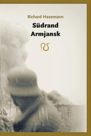 Im Oktober und November 1941 eroberte die Wehrmacht den größten Teil der Krim. Die Kämpfe um die Landbrücke bilden den Hintergrund der Erzählung "Südrand Armjansk", die Richard Hasemann um 1950 vorlegte. Antaios-Leser kennen seinen erschütternden Roman aus der russischen Kriegsgefangenschaft: "Nasses Brot". Südrand Armjansk berichtet vom raschen und überdehnten Vorstoß einer Grenadiergruppe, die zuletzt in den Häuserkampf gerät und aufgerieben wird. Nüchtern die Sprache, realistisch der Ablauf - eine literarische Wiederentdeckung!