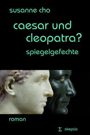 Kennen Sie Caesar? Aber sicher.Kennen Sie Cleopatra? Wer kennt sie nicht! Aber welchen Caesar, welche Cleopatra? Historische Persönlichkeiten wie Caesar und Cleopatra werden in Geschichtsbüchern, Romanen, auf der Bühne und im Film ganz unterschiedlich charakterisiert. Der vorliegende Roman verwebt diese Vielfalt witzig und kenntnisreich zu einer spannenden Geschichte. Die Autorin eröffnet eine ganz neue Perspektive auf die beiden viel beschriebenen Figuren. Im Spiegelsaal von Versailles zeigt sich, dass Caesar nicht nur Caesar ist und Cleopatra nicht nur Cleopatra. Louis XIV, der Sonnenkönig, hat überdies in dieser Geschichte ein gewichtiges Wort mitzusprechen, ist er doch Gastgeber der illustren Gesellschaft, die sich in seinem Schloss aufhält. Ein Verwirrspiel mit historischem Hintergrund. Die meisten Romanfiguren sind historische Persönlichkeiten. In einem ausführlichen Glossar stehen dem Leser zusätzliche Informationen über den geschichtlichen Hintergrund zur Verfügung.