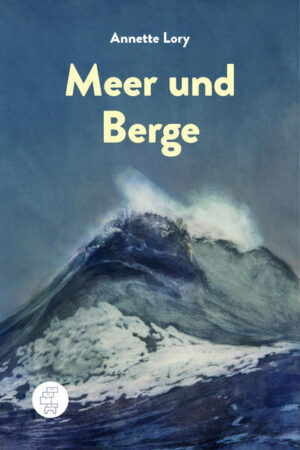 Im Zentrum von Annette Lorys Roman steht die Freundschaft zwischen zwei Frauen. Monika und Helen. Meer und Berge. So unterschiedlich wie ihre Sehnsuchtsorte sind auch ihre inneren Landschaften, ihre seelischen Topographien. Monika, die Suchende, Helen, die Radikale. In ihrer innigen Beziehung gleichen sie sich einander mehr und mehr an, werden zu „zwei Schattierungen des selben Blaus“. Während einer Reise nach Griechenland kommt es zum jähen Bruch zwischen den jungen Frauen. Ein Bruch, der unüberwindbar scheint. Ein Jahr lang. Dann der Versuch, die Kluft, die sich zwischen ihnen aufgetan hatte, zu schliessen, auf einer gemeinsamen Bergtour. So war es gedacht. Doch Monika stürzt. In Rückblenden wird die Geschichte nach und nach greifbar. Monika, die Ich-Erzählerin, reist zurück in verschiedene Vergangenheiten: Ihre Kindheit in der Enge eines Durchfahrtstals, die Flucht in die grosse Stadt am See, Szenen der Freundschaft, die Suche nach Helens Vater, Trennungen ... Dazwischen reihen sich traumartige Sequenzen und verschwommene Wahrnehmungen aus der Gegenwart im Spital.