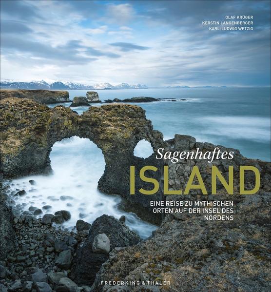 Der Bildband über Island entführt uns in die Welt der Sagas und der Edda, zu legendären Helden und wilden Pferden, die mit der urtümlichen Landschaft eng verbunden sind. In den fantastischen Fotografien, oft unter extremen Wetter- und Lichtverhältnissen aufgenommen, wird die Welt nordischer Mythen ebenso lebendig wie in den Geschichten und zahlreichen Zitaten. Auch »unsichtbares Volk«, Trolle, Riesen, Elfen tauchen in mystischem Licht auf.