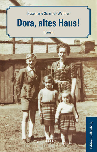 Als Dora im Sommer 1920 geboren wurde, war ihr lediglich das Wetter gewogen. Nicht gewollt und in fremde Hände gegeben, wuchs sie in einem alten Langhaus in einem hinterpommerschen Dorf auf. Ihr Leben vor dem Hintergrund der historischen Ereignisse des 20. Jahrhunderts mit dem Zweiten Weltkrieg, der Nachkriegszeit, der Teilung Deutschlands bis zur Wiedervereinigung und dem neuen Jahrtausend war geprägt von Bescheidenheit und nie versiegendem Humor. Und es waren immer wieder alte Häuser, in denen sie sich ergeben niederlassen musste. Ob als junges Mädchen im Schuppen der Gärtnerei ihrer Verwandtschaft, wo sie arbeitete. Oder als Mutter mit ihren drei Kindern, der ein sozialistischer Staat nur eine »Bruchbude« stellte, mit der sie sich trotz allem verbunden fühlte. So, als wären sie seelenverwandt. Ein altes Haus, das in sich zu einer Stabilität gefunden hatte, um zu überleben.