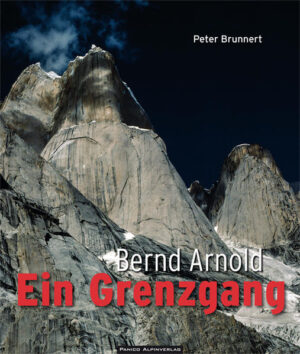 Im Sommer 1988 war Bernd Arnold 41 Jahre alt und auf dem Zenit seines Klettervermögens. Obwohl er schon häufig Einladungen zu Kletterreisen in den Westen bekommen hatte, ließ man ihn mit den unterschiedlichsten Begründungen nie ausreisen. Durch die Fürsprache seiner Freunde Kurt Albert und Wolfgang Güllich ergab sich eine neuerliche Einladung zu einer DAV-Expedition an die Trangotürme. Die Ablehnung folgte prompt, so dass er einen anderen Weg suchen musste, denn diesmal wollte er unbedingt raus. Durch ein konstruiertes Verwandtschaftsverhältnis nutze er die Einladung zu einer Silberhochzeit in München zu einer „Beurlaubung“ in den Westen, die ein halbes Jahr dauern sollte. Nach zahlreichen schwierigen Alpentouren sollte die Trango-Expedition dann eine Unternehmung werden, die ihn an die Grenzen seiner Existenz führte. Peter Brunnert dokumentiert diese packenden Ereignisse in einem einzigartigen Buch.