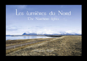 Depuis une dizaine d’années je voyage à travers les pays du nord afin d’immortaliser ces lumières chères à mon coeur. Je vous partage ici ce qui m’émerveille et m’ émeut, une offrande à Mère Nature. For about ten years I have travelled through the countries of the north in order to immortalize these lights dear to my heart. I share with you what fills me with wonder and moves me, an offering to Mother Nature.