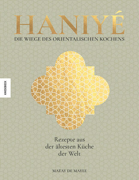 Ein einzigartiges Kochbuch über die älteste Küche der Welt Von den ältesten aufgezeichneten Rezepten der Welt führt ein gerader Weg zu den Kochkünsten von Smuni Turan. Ihre Rezepte und die Geschichten hinter den Gerichten wurden von ihrem Sohn Matay in diesem Kochbuch gesammelt, das sowohl die älteste Küche der Welt als auch die Kultur der Suryoye, auch bekannt als Assyrer oder Aramäer, beschreibt. Die Suryoye leben heute über die ganze Welt verstreut und kochen immer noch die Gerichte, die Einfluss auf die gesamte Küche des Nahen Ostens hatten. Ein stimmungsvoller und authentischer Einblick in die älteste Küche der Welt und die Wiege der orientalisch-levantinischen Küche. Zu Beginn des Kochbuchs erfahren Sie in einem kurzen Überblick alles über die Wurzeln der Suryoye und die kulturellen Hintergründe, aber auch Besonderheiten der Küche der Suryoye, Infos zu ihrer Tischkultur und besondere Zutaten werden beleuchtet. Die aramäische Küche konzentriert sich vor allem auf Grundzutaten wie Getreide, Hülsenfrüchte, viel Gemüse und aromatische Gewürze und Kräuter. Die vorgestellten Rezepte sind allesamt einfach nachzukochen, lassen sich in nur wenigen Schritten zubereiten und kommen mit wenigen Zutaten aus. Zudem zaubern die raffinierten Gewürz- und Aromenkombinationen eine herzhafte Wärme in jedes Gericht. Diese und viele anderen aromatischen Rezepte finden Sie in Haniyé: Immer auf dem Tisch: Khase da bosine - Joghurt-Gurkensalat mit Dill