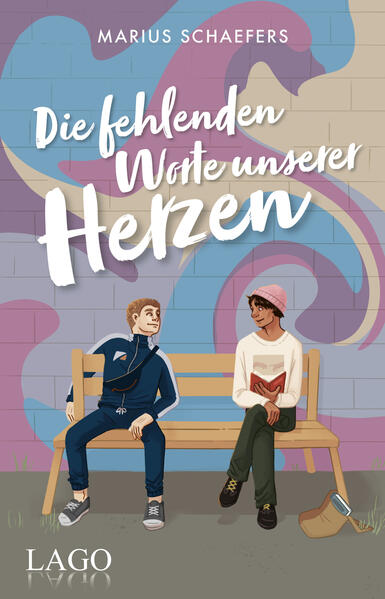 Über Vergebung und neue Chancen Rics zweite Chance scheint gekommen, als seine ehemalige beste Freundin zurück in die schottische Heimat zieht, um am Theater in Glasgow zu tanzen. Damals hat er einen schrecklichen Fehler begangen und hofft nun, alles wieder gutmachen zu können und sie um Verzeihung zu bitten. Dazu gehört auch, Eliza endlich seine Liebe zu gestehen. Zwar ist Ric inzwischen als trans* geoutet und lebt nun als Mann, hat aber keine Ahnung, wie er ihr gegenübertreten soll, denn seine lässig-coole Art ist bloß aufgesetzt. In dem charmanten Davie findet er den perfekten Wingman, um ihm bei der erträumten Lovestory zu helfen. Love-Triangle im rauen Schottland Fortan verbringen die beiden viel Zeit miteinander und plötzlich erkennt Ric sich selbst kaum wieder und weiß nicht mehr, für wen sein Herz eigentlich schlägt - für Eliza, die Ballerina, oder den angehenden Schriftsteller Davie … Own-Voices-Geschichte von @derunbekannteheld Marius Schafers tritt öffentlich als Botschafter für Trans*-Themen auf und weiß, über sensible Themen zu schreiben. Mit dieser authentischen Geschichte über die Suche nach sich selbst und das Finden von Liebe zieht er seine Leser und Leserinnen erneut in den Bann und überzeugt mit einem spannenden Plot.