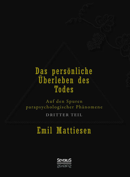 Seit Menschengedenken existiert die eine zentrale Frage: Was passiert mit uns nach dem Tode? Nicht nur in philosophischen Zusammenhängen, auch auf praktischer Ebene gelangen Forscher zu erstaunlichen Ergebnissen. Emil Mattiesen ist einer der wichtigsten Vertreter der deutschen Parapsychologieforschung. Sein dreibändiges Hauptwerk „Das persönliche Überleben des Todes“ gilt seit seinem Erscheinen 1936- 39 als Standardwerk der Parapsychologie und hat bis heute nicht an Bedeutung verloren. Mattiesen nähert sich der Frage nach dem Weiterleben auf empirischer Basis: In seinem Hauptwerk belegt er seine Theorien mit faszinierenden Berichten aus Séancen, von Medien und Augenzeugen parapsychologischer Phänomene. Seine Beweise für ein Leben nach dem Tod konnten bislang nicht widerlegt werden. Mattiesens Studien sind grundlegend und insbesondere der Umfang seiner Untersuchungen genießt noch heute in der Forschung hohe Anerkennung. 'Ängste und Sorgen, Befürchtungen und Hoffnungen, Liebe und Haß, namentlich aber die Aufregungen eines katastrophalen Todes, welche noch in das im Sterben zutage tretende Unterbewußtsein hinüberzittern, werden von diesem in Form von Autosuggestionen mit hinübergenommen in den veränderten Zustand und suchen sich von dorther noch materiell zu verwirklichen, wenn die neuen Lebensbedingungen das Ich schon nach einer ganz andern Richtung weisen.‘ Wie ein ‚Nachtwandelnder‘ setzt der Abgeschiedene z.B. seine ‚nächtlichen Gänge‘ in dem Hause fort.‘ In SEVERUS Verlag wurden die drei Bände neu aufgelegt. EAN: 978- 3- 86347- 536- 9 (Bd. 1), 978- 3- 86347- 538- 3 (Bd. 2), 978- 3- 86347- 540- 6 (Bd. 3)