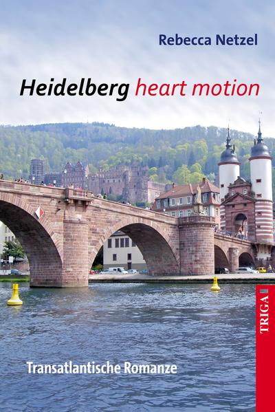 Der Roman "Heidelberg heart motion" ist das vierzehnte Buch, das die erfolgreiche Sprachwissenschaftlerin Rebecca Netzel bei TRIGA - Der Verlag publiziert. Diesmal erzählt sie von Tina, einer jungen Afrodeutschen aus Heidelberg, die ihre Heimatstadt verlässt und der Eltern wegen nach New York zieht. Ihr Freund bleibt in Deutschland zurück. Kann die Liebe der beiden Bestand haben? Hin- und hergerissen zwischen neuer und alter Welt sucht Tina eine Antwort auf diese Frage - und nach ihrer eigenen Identität. Ein Gefühl von Fremdheit paart sich mit dem Wunsch, einfach nur akzeptiert zu werden - ohne alle Vorurteile. New York und Heidelberg sind die Schauplätze des Romans, zwei völlig unterschiedliche Städte, deren Faszination die Autorin in stimmungsvollen Bildern einzufangen weiß.