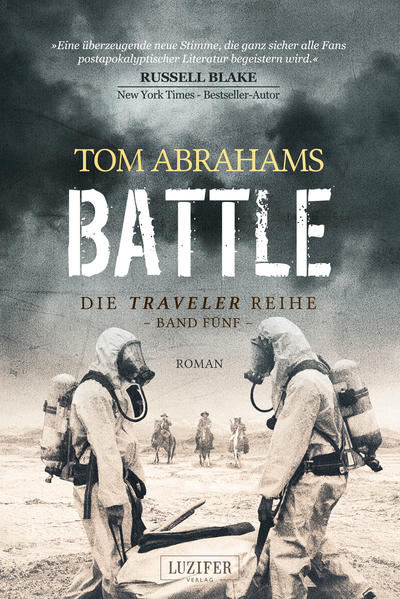 ER SEHNT SICH NACH FRIEDEN. ABER WO ER IST, DA HERRSCHT KRIEG. Marcus Battle ist ein gesuchter Mann. Ganz egal, wohin er geht oder was er tut – es gelingt ihm nicht, jenen zu entgehen, die ihm nach dem Leben trachten. Doch dann zieht eine neue Bedrohung auf. Noch gefährlicher als der Virus, der die Welt in einen dystopischen Albtraum verwandelte. Und sie hat das Zeug dazu, eine zweite Apokalypse heraufzubeschwören. Kann Marcus die neuerlichen Angriffe abwehren oder wird er schließlich einem unverhofften Gegner zum Opfer fallen? Die TRAVELER- Reihe – das sind actionreiche Endzeit- Abenteuer mit einem Schuss Neo- Western.