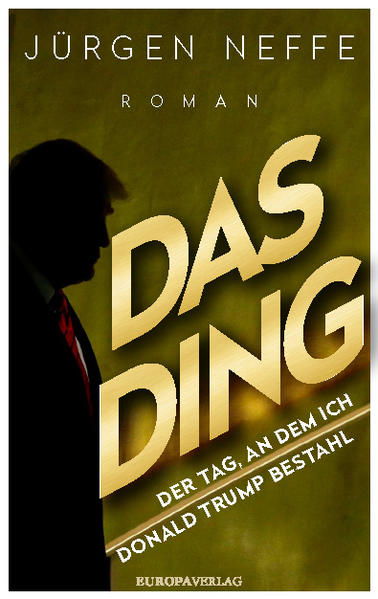 Jürgen Neffe gehört zu den bekanntesten Autoren und Journalisten Deutschlands, seine Biographien großer Jahrhundertgestalten (Albert Einstein, Charles Darwin, Karl Marx) waren sämtlich Bestseller. Sein autobiographischer Roman „Das Ding“ beruht auf wahren Begegnungen und Begebenheiten während seiner Zeit als SPIEGEL-Korrespondent in New York und ist zugleich das Porträt einer zerrissenen Stadt und Nation. Die Hauptfiguren in Neffes temporeicher Erzählung könnten unterschiedlicher kaum sein. Da ist der gerissene, steinreiche Immobilienmogul Donald Trump, heute Präsident der Vereinigten Staaten, damals selbsternannter „König von New York", der der weltberühmten Skyline Manhattans immer größere und prächtigere Wolkenkratzer hinzufügt, um sein Ego aufzumöbeln. Seine Partys in luxuriösem Ambiente, zu denen die schillernden und halbseidenen Celebrities der Stadt nur so strömen, sind legendär, die Schönheit seiner weiblichen Angestellten ist es ebenfalls. Doch was treibt den Mann mit der blonden Tolle an? Wie wurde aus dem Tycoon der Erste Mann der wichtigsten Wirtschaftsmacht in der westlichen Hemisphäre? Jürgen Neffe hat Donald Trump in seiner New Yorker Zeit mehrfach getroffen und liefert eine brillante Analyse seiner Persönlichkeit. Und da ist Charlie DeLeo, Sohn italienischer Einwanderer, der Tag für Tag nach Liberty Island übersetzt, um sich um das Wahrzeichen der Stadt, die Freiheitsstatue, zu kümmern. Er ist der „Keeper of the Flame", der Hüter der Flamme. Ihm ist zu verdanken, dass das Licht, das für Millionen Einwanderer zum Symbol für Freiheit und eine bessere Zukunft in der neuen Welt wurde, nie verlischt. Seine Mission erfüllt Charlies bescheidenes Leben mit Glanz und Sinn, die kupfergrüne Lady wird zur Liebe seines Lebens. Beide Männer nehmen für sich in Anspruch, den amerikanischen Traum mit Leben zu erfüllen, doch wer ist der wahre Patriot? Und was hat es mit „dem Ding" auf sich, das der Erzähler aus Trumps Räumlichkeiten gestohlen haben will? Dafür interessieren sich auch die BeamtInnen der U.S. Customs and Border Protection, die den Ex-Korrespondenten bei der Einreise in das Land der Fake News festnehmen und stundenlang verhören. Hat er etwas gegen den Präsidenten in der Hand? American Paranoia trifft auf German Angst. Die dritte Hauptfigur des Buches ist der Erzähler selbst, sein Aufwachsen mit einem strengen Vater, seine frühe Begeisterung für die Literatur und für die USA. Sie waren das Land seiner Sehnsucht, ein Land, das Freiheit und Emanzipation von den engen Verhältnissen im Nachkriegsdeutschland versprach. So führt ihn sein Weg schließlich in die Stadt, die niemals schläft. Jürgen Neffe hat ein kluges und mitreißendes Buch über die Stadt der Gegensätze geschrieben - und über das Ringen von Wahrheit und Lüge. Seine Erzählung zwischen Fakt und Fiktion verdichtet sich zur Analyse eines Landes, das uns noch immer fasziniert, und das sich doch in einer tiefen Krise befindet.