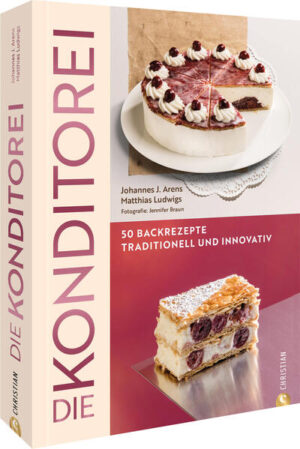 Tolle Rezepte vom Meisterpatissier Suchen Sie nach einem Backbuch, das traditionelle und moderne Backrezepte in einem Buch vereint? Dann ist "Die Konditorei" das perfekte Buch für Sie! Wer ein echter Fan der deutschen Konditorei ist, findet in diesem Buch ganz besondere Rezepte: Der Meisterpatissier Matthias Ludwigs präsentiert 25 Klassiker von Apfelkuchen über Bienenstich und Frankfurter Kranz bis zur Zitronenrolle. Dabei wählt er einzigartige Herangehensweise: Jedes Rezept wird zweimal gebacken: einmal klassisch-traditionell und einmal kreativ-modern. So kreiert Matthias Ludwigs ganz neue, aufregende Geschmackserlebnisse. Die Kombination aus traditionellen und modernen Rezepten macht dieses Backbuch zu einem unverzichtbaren Werkzeug in jeder Küche. Egal, ob Sie ein Kuchenliebhaber sind oder ein professioneller Konditor, dieses Buch ist eine großartige Möglichkeit, Ihr Backrepertoire zu erweitern. Backen wie ein Profi: Rezepte und Techniken vom Meisterpatissier 25 beliebte Kuchen- und Tortenklassiker mit neuem Twist (Dominosteine, Dresdner Stollen, Florentiner, Frankfurter Kranz, Käsekuchen, Prinzregententorte, Schwarzwälder Kirschtorte, Windbeutel, uvm.) Das perfekte Backbuch für alle Patisserie-Fans