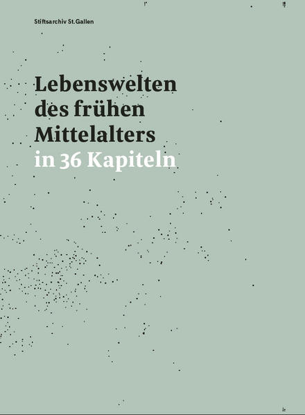 Der vorliegende Band erzählt in 36 Kapiteln vom Leben im frühmittelalterlichen Bodenseeraum. Obwohl das Mittelalter besonders in seiner frühen Phase oft als große Unbekannte daherkommt, vermögen die zahlreichen bis heute erhaltenen Originaldokumente im Stiftsarchiv St. Gallen einen wichtigen Teil der damaligen Lebenswelten zu beleuchten. Dabei spielt nicht nur das Leben im Kloster eine Rolle. Ausgehend von der reichen urkundlichen Überlieferung des Gallusklosters, macht sich der Leser zu einer Entdeckungsreise in die ehemalige Besitzlandschaft St. Gallens auf. Er schaut einem Schreiber über die Schulter und wird Zeuge der Freilassung einer Magd in Wasserburg, wohnt einer öffentlichen Versammlung an der Rheinmündung bei und begegnet am Zürichsee einer Rompilgerin. 36 ausgewählte Urkunden öffnen ein Fenster zur Existenz des frühmittelalterlichen Menschen und geben den Blick frei auf das ländliche Milieu, geprägt von der Drei-Felder- und Alpwirtschaft, dem Weinbau sowie der Vieh-, Pferde- und Schafzucht. Die Nutzung des Waldes und des Wassers wird ebenso greifbar dargestellt wie Mobilität und Logistik vor über einem Jahrtausend. In diesem Begleitband zur neuen Dauerausstellung des Stiftsarchivs wird das Geschehen in den frühmittelalterlichen Urkunden erstmals in Form von sogenannten Lebensbildern veranschaulicht. Diese erlauben das Eintauchen in ein uns fremd gewordenes Dasein. Eine illustrierte Karte des Bodenseeraums dokumentiert zudem jene tausend Orte, die die materiellen Grundlagen für die frühe kulturelle und spirituelle Blüte des Klosters St. Gallen lieferten. Mit Texten von Philippe Depreux, Peter Erhart, Hans-Werner Goetz, Karl Heidecker, Jakob Kuratli Hüeblin, Klaus-Peter Schäffel, Rafael Wagner und Bernhard Zeller. Diese Publikation erscheint begleitend zur Dauerausstellung „Das Wunder der Überlieferung. Der St.Galler Klosterplan und Europa im frühen Mittelalter“ im Ausstellungssaal des Stiftsbezirks St.Gallen. Der Herausgeber: Mit seinem einzigartigen Überlieferungsschatz, der bis in die Gründungszeit des Klosters zurückreicht, ist das Archiv der ehemaligen Abtei St. Gallen heute wesentlicher Bestandteil des UNESCO-Weltkulturerbes Stiftsbezirk St. Gallen und wurde zudem in die Liste „Memory of the World“ aufgenommen. Zusammen mit der Stiftsbibliothek gibt das Stiftsarchiv in einzigartiger Vollständigkeit, Qualität und Kontinuität Auskunft über das Wesen und das kulturelle, gesellschaftliche und politische Wirken einer europäischen Klostergemeinschaft vom Frühmittelalter bis 1805. Die Handschriften und Urkunden aus dem Frühmittelalter bilden dabei den frühen Höhepunkt einer 1300-jährigen und für den Raum nördlich der Alpen hervorragenden Überlieferung.