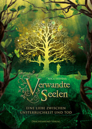 Samanthas und Jakes Liebesgeschichte wuchs durch das große Interesse und die anhaltende Begeisterung der Leserinnen zu einer Bestseller- Trilogie heran, deren Romantik und Abenteuer alle Fantasy- Fans verzaubert. Die neunzehnjährige Samantha weiß nicht, wer sie ist und welche tragende Rolle sie in der Beziehung zu den Unsterblichen spielt. Sie wehrt sich gegen deren Gesetze und ist mit anderen Menschen auf der Flucht. Als sie schließlich dem Feind in die Hände fällt, scheint ihr Schicksal besiegelt. Doch entgegen ihrer Befürchtung liefert der Unsterbliche Jake McAlaster sie nicht aus. Er ist abweisend und verwirrend - aber auch faszinierend und unwiderstehlich. Samantha spürt, dass er etwas vor ihr verbirgt. Jedoch ahnt sie nicht, wie unwiderruflich sie schon längst mit ihm verbunden ist.