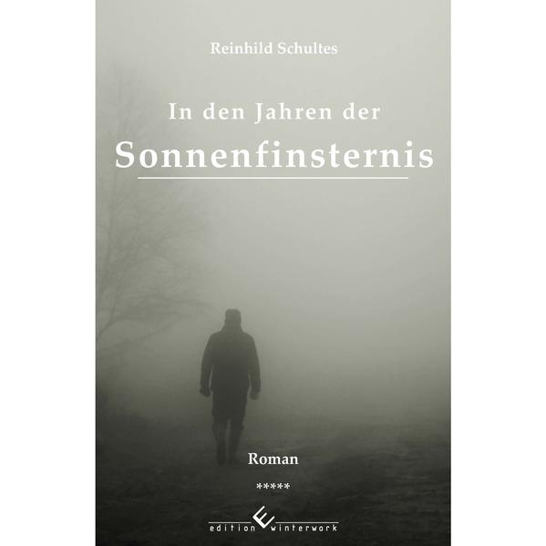 Dieser Roman, der in der Elbmetropole Dresden spielt, in der Gegenwart beginnt und auch endet, handelt nicht nur von einer sehr fragwürdigen Liebesbeziehung, sondern beschreibt auch ein Kapitel ostdeutscher Geschichte, das uns zurückführt in die Zeit nach dem Mauerbau 1961 bis hin zur Wiedervereinigung Deutschlands 1990. Im Mittelpunkt des Geschehens steht eine junge Frau, Juliane von Kreesen, die zunächst in diesem Arbeiter-und-Bauern-Staat ein durchschnittlich bürgerliches und, wie viele Andere auch, angepasstes Leben mit einer relativ unkritischen Denkart gegenüber dieser sozialistischen Ideologie führt. Dann begegnet sie einem Mann, der vom ersten Augenblick an ihr Interesse weckt, weil sie sofort spürt, dass er anders ist als all die Männer, die bisher ihren Weg gekreuzt hatten. Aber sehr bald schon verdichtet sich bei ihr der Eindruck, dass dieser aus seinem Leben gerade immer nur soviel preiszugeben bereit ist, wie er glaubt zu müssen. Über einen längeren Zeitraum übt diese ungewöhnliche Verhaltensweise auf die junge Frau jedoch eine starke und nicht zu unter-schätzende Faszination aus. Erst als bei ihr die Zweifel an der Identität dieses Mannes zunehmen und sie sich außerdem mit suspekten Vorkommnissen und schwerwiegenden Menschenrechtsverletzungen konfrontiert sieht, beginnt sie nicht nur Vieles zu hinterfragen, sondern es schärft sich auch ihr Blick auf die Verhältnisse in dieser sozialistischen Gesellschaftsordnung.