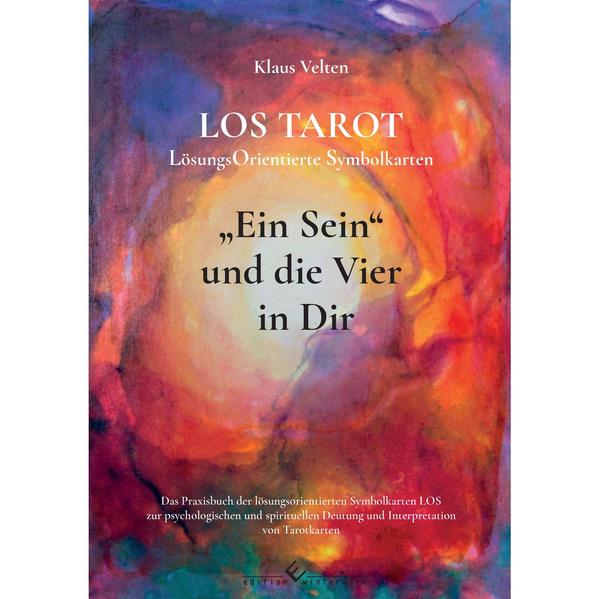 Das Praxisbuch LOS Tarot „Ein Sein“ und die Vier in Dir ist eine einzigartige, kreative Methode, Symbolkarten (Tarotkarten z.B. Rider-Waite, Crowley und andere Decks) in einem psychologischen und spirituellen Zusammenhang neu zu erfahren. Gleichzeitig ist das LOS Tarot ein fundiertes Konzept, welches Praxiswissen aus der sozialen Arbeit, der buddhistischen Psychologie und der humanistischen Psychotherapie klar und verständlich veranschaulicht. Für Alle, die durch das Verstehen, das Hinterfragen, das Annehmen und das Integrieren eine Offenheit entwickeln, die ein „Eins Sein“ ermöglicht, ist dieses Buch ein Präsent der besonderen „Art“. Du darfst es „Jetzt“ entdecken! Durch LOS Tarot kannst Du:-Selbstwirksamkeit erweitern-Selbstbeobachtung und Selbstreflexion steigern-Psychische Stabilisation fördern-Eigene und fremde Ressourcen entdecken und unterstützen-Stärken, Schwächen und Ziele erkennen-Methoden, Fragestellungen und Konzepte aus der angewandten humanistischen Psychologie, des Enneagramms und der sozialen Arbeit kennen und nutzen lernen-Neue Sichtweisen und Perspektiven entwickeln-Einen guten Zugang zu Deiner Intuition und Deiner inneren Führung verwirklichen-Dich an kostbaren spirituellen Affirmationen erfreuen-Gute Gespräche führen und eine Menge Spaß haben