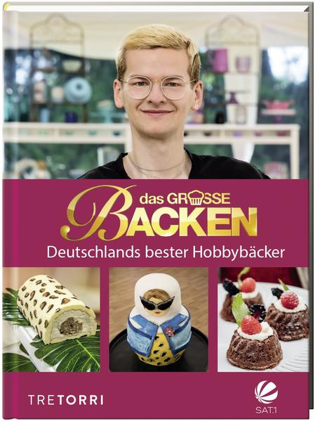 DIE BESTEN REZEPTE DER BACK-ARENA FÜRS HEIMISCHE BACKBLECH Das Siegerbuch zur erfolgreichen TV Show „Das große Backen“ trumpft auch in diesem Jahr mit den besten Rezepten der wohl beliebtesten Back-Show Deutschlands auf. Sündig-süße Verführungen, exotische Trends und heißgeliebte Tortenklassiker lassen die Herzen aller Backfans höher schlagen und die besten Momente der Show Revue passieren. Die besten Hobbybäckerinnen und -bäcker zeigen dabei, was der Backkosmos an farbenfrohen Genüssen zu bieten hat.Die besten Rezepte der Staffelsiegerin oder des Staffelsiegers treffen auf die Back-Highlights aller Kandidaten und auf nützliche Profitipps der Jury, die aus Backneulingen echte Meister machen oder Profis zu neuen Kreationen inspirieren.