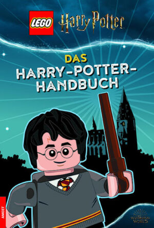 Magisches Wissen über die Helden aus Harrys Zaubererwelt Spannende Infos über die berühmtesten Zauberer der Harry- Potter- Welt sowie farbenfrohe Illustrationen erwecken das Buch zum Leben. Sei es um seine Kenntnisse über die Harry und seine Freunde aufzufrischen oder Neues über die Lehrer und Gründer von Hogwarts zu lernen – das Handbuch stellt den perfekten Wegbegleiter für jeden Harry Potter™- Fan dar. LEGO® Harry Potter™ HARRY POTTER characters, names and related indicia are © & ™ Warner Bros. Entertainment Inc. WB SHIELD: ™ & © WBEI. WIZARDING WORLD trademark and logo © & ™ Warner Bros. Entertainment Inc. Publishing Rights © JKR. (s19) LEGO, the LEGO logo, the Minifigure and the Brick and Knob configurations are trademarks of the LEGO Group. All rights reserved. ©2019 The LEGO Group. Produced by AMEET Sp. z o. o. under license from the LEGO Group.