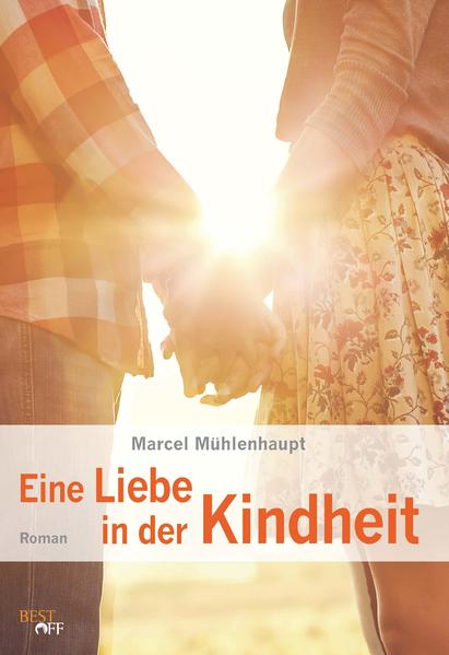 Lino erinnert sich an den Sommer am Ende seiner Kindheit - die Zeit, als die Jugend begann. Damals lernt er Lina kennen, die Schwester seines besten Freundes Mark, und es wird eine Liebe fürs Leben. Doch zunächst ist alles ein Abenteuer. Lino geht zu jener Zeit in die Schule, hat Freunde, ist neugierig und aufgeschlossen. Doch plötzlich verändert sich etwas in seinem Leben: Die Pubertät sendet ihre Zeichen voraus. Frühreif ist Lino neugierig auf seinen Körper. Zusammen mit Mark veranstaltet er Pinkelwetten im Wald, erlebt seine erste Erektion, und schließlich verliebte er sich in die quirlige Lina. Bald erreicht die Liebe zwischen ihm und Marks Schwester eine andere Ebene. Sie glauben zu spüren, dass zwischen ihnen mehr ist als nur ein flüchtiges Abenteuer. Sollen sie heiraten? Aber eigentlich sind sie ja noch Kinder … Ein Roman, leicht wie eine Sommerbrise, der dem Leser Jahre lebendig werden lässt, wie sie viele von uns auf die eine oder andere Weise erlebt haben. Eine Zeitreise, die uns an den Anfang unserer Jugend zurückführt - jene eigenartige Epoche, in der Masturbation, Petting und homosexuelle Spielchen aktuell sind. Achtung: Dieses offenherzige Buch lässt (fast) nichts aus - ohne dabei je pornographisch zu werden.