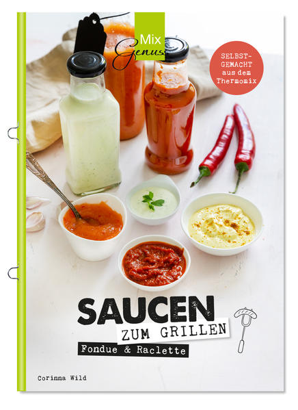 Es braucht nicht viel: Ein paar frische Zutaten, Kräuter, Gewürze und die richtigen Rezepte dazu. So lassen sich im Nu mit Ihrem Thermomix traumhaft leckere Saucen herstellen, die auch Ihre Gäste begeistern werden. Egal ob Whisky Smoked BBQ-Sauce, fruchtige Mangosauce, Knoblauchsauce oder die Spicy Cocktailsauce. Viele Speisen werden erst durch die richtige Sauce zum kulinarischen Highlight. Zudem können viele Rezepte auch auf Vorrat produziert werden, sodass einem spontanen Grillfest oder Racletteabend nichts im Wege steht.