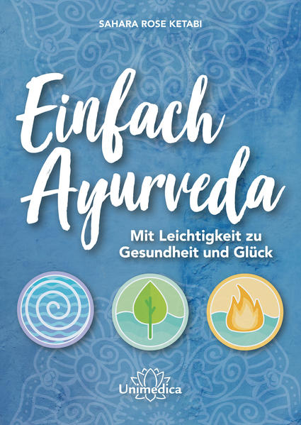 Heilung fur Korper Geist und Seele Verträgt sich die traditionelle indische Heilkunst mit einem modernen Lebensstil? Mit Einfach Ayurveda sagt Sahara Rose Ketabi ganz klar: ja, das geht. Die Top-Influencerin und Ernährungsexpertin wendet sich an alle, die ihre ersten Schritte mit Ayurveda machen möchten. Spannend zu lesen ist es dabei, wie Ketabi den ayurvedischen Grundlagen ein Update für unsere Tage verleiht und eine stimmige Neuinterpretation der klassischen Heilmethoden liefert. Sie gibt Ihnen Folgendes an die Hand: Das Buch fächert auf, wie sich Ihr individueller Geist-Köper-Typ (Dosha) in Ihrer Physiologie, Ihrem Stoffwechsel, Ihrer Verdauung, Ihren Denkmustern, Ihrer Persönlichkeit und Ihren Träumen zeigt Klassische ayurvedische Praktiken wie Zungenschaben, Ölziehen oder Massagen werden auf jedes individuelle Dosha abgestimmt Anleitungen für Yoga & Meditation, Hausmittel für eine bessere Verdauung, gegen Kopfschmerzen, bei Hautproblemen, hormonellem Ungleichgewicht oder Erkältungen Einfach Ayurveda ist eine erfrischend moderne Sicht auf eine traditionelle Heilmethode, die spirituelle Konzepte verständlich erklärt - und die ultimative Ergänzung zu Ketabis Bestseller, dem Kochbuch Eat Feel Fresh. „Ein Muss für jeden, der zum ersten Mal mit Ayurveda in Berührung kommt oder eine umfassende Auffrischung braucht. Sahara interpretiert die ayurvedischen Weisheiten nach heutigen Maßstäben, was bei ihren Lesern auf der ganzen Welt für Begeisterung sorgt.“ Deepak Chopra, Bestseller-Autor zahlreicher Ayurveda Bücher