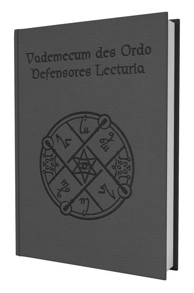 »Auf Rohal gehen wir zurück, die von ihm geschaffenen Stäbe sind ein ewiges Band, welches bis zu ihm zurückreicht.« Llezean von Yyoffryn-Thama, Großmeisterin des ODL zu Vallusa, 1041 BF Der Ordo Defensores Lecturia, vor dem Entstehen der heutigen Magiergilden von Rohal selbst gegründet, blickt auf eine wechselvolle Geschichte zurück. Der ODL ist der größte der magischen Orden und verfügt über einen gewaltigen Schatz an Wissen und Artefakten. Doch nicht nur Magier werden in seine Reihen aufgenommen, sondern auch andere Magiebegabte und sogar jene, denen jegliche magische Begabung fehlt. Eine derart große und vielfältige Gemeinschaft hat zahlreiche Berührungspunkte zu anderen Organisationen und wird von verschiedensten Strömungen und Einflüssen geprägt, die dieses Vademecum aufgreift. Darüber hinaus werden die Geschichte des ODL, seine Werte und Prinzipien ebenso wie sein Aufbau und seine Rolle in der Magierschaft ausführlich beschrieben. Mit dem ODL-Vademecum hältst du eine Spielhilfe in Händen, die dir zahlreiche Anregungen für die Ausgestaltung von Mitgliedern des ODL am Spieltisch und im LARP bietet. Eine Besonderheit des Ordens sind die temporären Mitglieder, die Spielern und Meisterin besondere Ansatzpunkte zum Spiel um und mit dem Orden bieten.