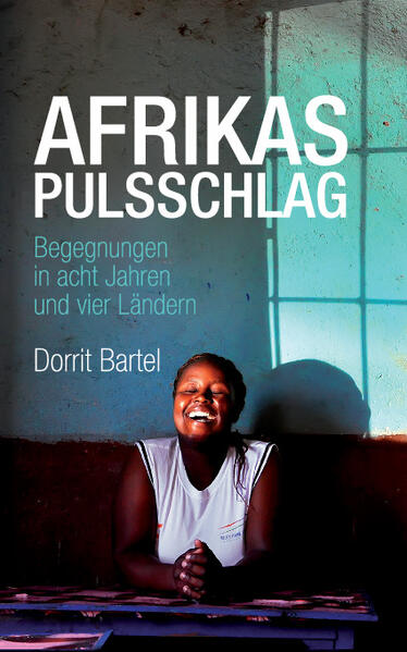 Erleben Sie das pulsierende Afrika in all seiner Pracht und Vielfalt und lassen Sie sich von Dorrit Bartel auf eine faszinierende Reise zu den wundervollen Menschen des Schwarzen Kontinents entführen. KLAPPENTEXT: Das Afrika, wie Dorrit Bartel es erleben durfte, strahlt in unzähligen Facetten. In Dakar feiert sie mit fußballbegeisterten Senegalesen den Coupe d'Afrique, in Äthiopien trifft sie auf einen Mann, mit dem sie ein Stück deutsche Vergangenheit teilt und dessen faszinierendes Leben sie in einem Roman niederschreibt. Am Fuße des Kilimanjaro verplaudert sie ganze fünf Stunden Wartezeit auf ihren Zug mit einem tansanischen Eisenbahnangestellten … Diese und viele weitere spannende und berührende Erlebnisse zeigen die vielfältigen, wunderbaren Menschen, die den riesigen Kontinent erst lebendig machen. Aus ihren Träumen, Wünschen, Hoffnungen und Erzählungen entsteht Afrikas Pulsschlag. Erleben Sie rührende Geschichten, spannende Unterhaltungen und ungewöhnliche Situationen in den verschiedensten Regionen und Ländern Afrikas und erfahren Sie mehr über das wechselvolle Leben der Menschen dort. Tauchen Sie jetzt in die atemberaubende Welt der Menschen Afrikas ein, indem Sie auf „Jetzt kaufen“ klicken.