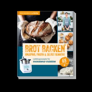 Knusprig und frisch gebacken - ab jetzt gelingen dir die besten Brote und Brötchen mit dem Monsieur Cuisine Du liebst es, wenn das Brot vom Bäcker noch warm und frisch ist und es so herrlich duftet? Dann backe ab jetzt dein eigenes hausgemachtes Brot, das besser schmeckt als Gekauftes. Erlebe, wie dir vom knusprigen Sonntagsbrötchen bis zum würzigen Bauernbrot alles gelingt! In diesem Backbuch findest du unsere 65 Lieblingsrezepte für Vollkorn-, Schwarz- und Mischbrote, kernige Brötchen, softes Hefegebäck, herzhafte Partybrote und vieles mehr. Der Monsieur Cuisine wiegt bei jedem Rezept alles exakt für dich ab, mahlt das Getreide zu Mehl und knetet die Teige für dich. Du servierst anschließend wunderbares Brot aus dem eigenen Ofen. In den praktischen Ratgebern findest du zudem viele konkrete Backtipps, wertvolle Checklisten und die wichtigsten Grundlagen zum Selberbacken ganz verständlich erläutert. So erfährst du Schritt für Schritt, wie du mit dem Monsieur Cuisine ab jetzt deine Lieblingsbrote einfach selbst backst. Wir verraten Tipps für köstliche Express-Brote, die sogar ohne Wartezeit gelingen und mit unserem großen Mehl-Check kannst du ab sofort alle Typen und Sorten unterscheiden. Werde auch du mit Monsieur Cuisine zum Back-Profi! Viel Spaß beim Mixen und Genießen wünscht dein Team von monsieur cuisine by mein ZauberTopf