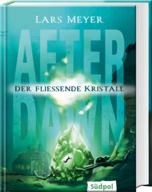 Das spektakuläre Finale der Young Adult- Dystopie: Spannend, packend, mitreißend Seit Monaten wartet Ember sehnsüchtig auf Devans Rückkehr. Er wollte seine Schwester Yalla aus der unterirdischen Welt der Crawler befreien, um dann mit ihr in Dornwall zu leben - das hatte er Ember versprochen. Doch als er nicht zurückkehrt, ist Ember sich sicher, dass ihm etwas zugestoßen sein muss. Gemeinsam mit Ryan macht sie sich auf den gefährlichen Weg durch die Wüste, um Devan zu retten. Sie wähnen sich schon fast am Ziel, als etwas aus dem Himmel stürzt und ihnen eine furchtbare Wahrheit offenbart … »Ich wünschte, sie könnten sehen, was aus ihrer Welt geworden ist, wie jede Generation härter ums Überleben kämpfen muss als die vorherige. Sie haben es sich leicht gemacht. Ich kann es mir nicht leicht machen. Keiner von uns kann das.« Dieses Jugendbuch ist ein Pageturner! Lars Meyers Erzählstil ist eindringlich und packend Embers Kampf ums Überleben entwickelt einen atemlosen Sog Spannendes Setting: Wandernde Städte, verlorene Wälder, Staubstürme und eine unterirdische Welt Für Fans von Die Tribute von Panem, Vortex, Maze Runner, The Loop Bände der Trilogie "After Dawn": After Dawn Die verborgene Welt (Band 1) After Dawn Die wandernde Stadt (Band 2) After Dawn Der fließende Kristall (Band 3) Stimmen zu "After Dawn Die verborgene Welt“: »Woah, bin ich geflashed! Dieses Buch liest man wirklich mit Herzklopfen vor lauter Spannung. Und zwar ab der ersten Seite!« Marsha Kömpel, Mutter & Söhnchen- Blog »Lars Meyer überzeugt mit toughen Charakteren, unerwarteten Wendungen und einer dystopischen Welt, die beim Lesen lebendig wird« Kilifü Almanach der Kinderliteratur 2022/23 »spannend und bildgewaltig« Mandys Bücherecke »After Dawn Die verborgene Welt war mein Buchhighlight 2022« Lisa, Amazon- Rezension Stimmen zu "After Dawn Die wandernde Stadt“: »Tolle dystopische Elemente und eine starke Protagonistin machen es dem Leser leicht, sich in dieser Geschichte zu verlieren.« Sandra Ljamsin, Hörnchens Büchernest- Blog »insgesamt ein absolut geniales spannendes Buch. Und es wird ein 3. Buch geben ... meine Vorfreude darauf ist schon jetzt enorm.« Claudia, Amazon- Rezension »Die Geschichte hat mich wieder einmal in Atem gehalten und war ein absoluter Pageturner. Das Kopfkino lief permanent und ich finde, die Idee hat absolutes Blockbusterpotential.« Lisa, Amazon- Rezension