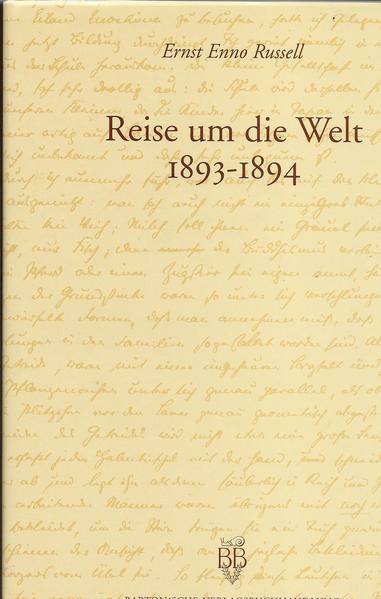 Zwei volle Jahre bereist der junge Berliner Bankierssohn mit Wurzeln im Emsland alle Kontinente. Ernst Enno Russell führt ein ausführliches Reisetagebuch, und seine Ausführungen zeigen, wie ein Angehöriger der Oberschicht des deutschen Kaiserreichs die unterschiedlichsten gesellschaftlichen und natürlichen Umgebungen erlebt. Ziel der Reise war die Vervollkommnung seiner Ausbildung im Bankengeschäft seines Vaters und der "Gewinn eigener Anschauungen". Geschäftliche Interessen bestimmten Reisedauer und Reiseroute zu den großen außereuropäischen Handelsplätzen. Das Werk "Reise um die Welt 1893-1894" von Ernst Enno Russell lag seit seiner Niederlegung in 427 handschriftlichen Tagebuchseiten vor, die der junge Autor in Briefen von seinem jeweiligen Aufenthaltsort an seine Eltern sandte. Nach seiner Rückkehr wurden die Briefe in zwei stattlichen Bänden gebunden und später über viele Jahrzehnte in der Familienbibliothek aufbewahrt. Erst in den 1995er Jahren wurde der Plan umgesetzt, aus den Notizen ein gedrucktes Buch für die "Nachwelt" zu generieren.