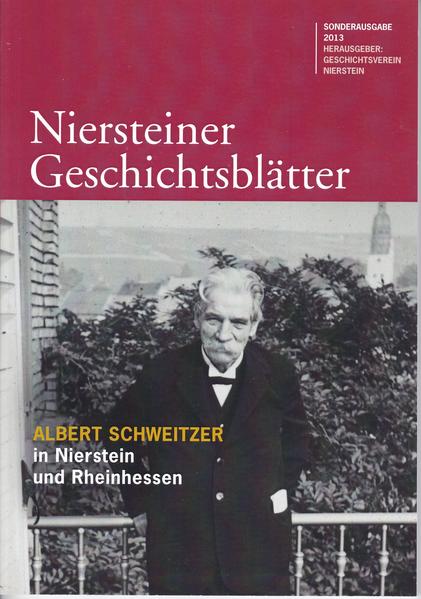 1913 gründete Albert Schweitzer sein Tropenhospital in Lambarene. Bis zu diesem Zeitpunkt seines Lebens hatte er sich bereits einen Namen als Theologe, Musiker und Mediziner gemacht. Vor 100 Jahren begann er jenes Vorhaben, das ihn durch tatkräftige Hilfe für die Ärmsten zu einem Helfer der Menschheit werden ließ, der weltweit Anerkennung und Unterstützung fand. Schweitzer wurde so zu einem Vorbild für viele Menschen. In Nierstein besteht eine besondere Verbindung zu Albert Schweitzer, denn in den 1950er Jahren besuchte er die Stadt mehrfach aufgrund persönlicher Verbindungen. Am 18. September 1951 wurde ihm im damaligen Weingut Georg und Karl Ludwig Schmitt die Menschenrechtsplakette der UNO verliehen. Aus Anlass der 60. Wiederkehr des ersten Besuches von Albert Schweitzer in Nierstein hat der Geschichtsverein Nierstein eine Gedenktafel am Eingang des ehemaligen Weingutes anbringen lassen. Darüber hinaus wurde in einer Veranstaltungsreihe des Geschichtsvereins unterstützt durch weitere Institutionen und Vereine an Albert Schweitzer erinnert. Dazu gehörten eine große Ausstellung, Vorträge hochkarätiger Referentinnen und Referenten, ein Orgelkonzert und die Präsentation einer Briefmarkensammlung zum Thema Albert Schweitzer. So konnte ein Bild Schweitzers als liberaler Theologe, als Vorreiter einer weltweiten Entwicklungszusammenarbeit, als Bachinterpret und Organist sowie seine Bedeutung für heute gezeichnet werden. Ebenso gelang es, die besonderen, jedoch bis dahin der breiten Öffentlichkeit weitgehend unbekannten, Beziehungen Schweitzers zu Nierstein und Rheinhessen aufzuzeigen. Diese Schrift dokumentiert die Veranstaltungen und Vorträge in Wort und Bild. Sie stellt die Verbindungen Schweitzers nach Nierstein und wesentliche Aspekte seines weit reichenden Schaffens dar. Sein Leben und Wirken, seine soziale Einstellung für die Nächsten in der Nähe und in der Ferne da zu sein, seine Lebenshaltung der Ehrfurcht vor dem Leben und vor der Schöpfung lassen ihn auch heute noch ein Vorbild an Menschlichkeit bleiben. Von Albert Schweitzer stammt der Satz: „Das schönste Denkmal, das ein Mensch bekommen kann, steht in den Herzen der Mitmenschen.“