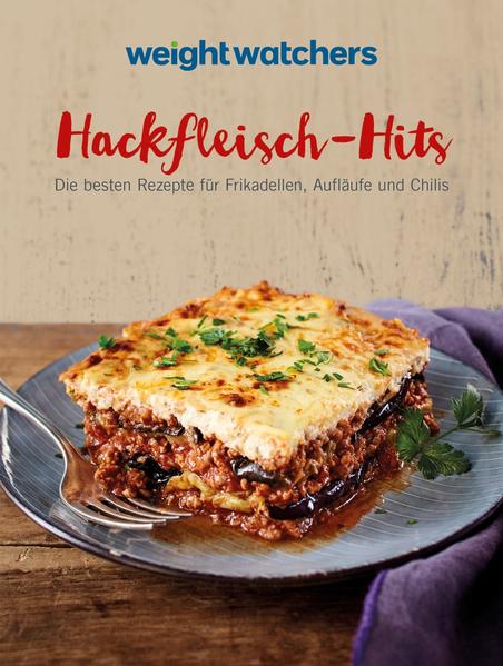 Weight Watchers Hackfleisch-Rezepte: Abwechslung für ihren Ernährungsplan Frisch, fettarm und kalorienbewusst: Unsere Hackfleisch-Hits sorgen für Abwechslung auf Ihrem Speiseplan! Wir von Weight Watchers haben für Sie die besten Hackfleisch-Rezepte zusammengestellt und dabei an jeden Geschmack und Anlass gedacht: Fast Food und Rezepte für den Grill, schnelle Küche und feine Menüs, Klassiker und Exotisches. Bei diesen Gerichten aus Hackfleisch müssen Sie auf nichts verzichten und können immer genussvoll schlemmen. Das Weight Watchers SmartPoints Programm macht das möglich. Frikadellen, Köfte, Köttbullar – oder lieber ganz was anderes? Gehacktes, Faschiertes, Laiberl und Buletten – nicht nur sprachlich ist Hackfleisch ein Allround-Talent. Mediterrane Hackfleischpizza mit Tomatensalat, gegrillte Köfte mit Joghurtdip, Käse-Lauch-Suppe, Burger, asiatischer Geflügel-Wok: Überall auf der Welt wird mit Hackfleisch gekocht. Daher gibt es für jede Jahreszeit das passende Rezept mit Hackfleisch: sommerliche Ideen für den Grill, leichte und schnelle Gerichte, wärmende Suppen und Ofengerichte. Zudem ist Hackfleisch fettarm, gut für eine Low Carb Ernährung geeignet und passt damit perfekt in den Weight Watchers Ernährungsplan. Hackfleisch-Hits: Die besten Rezepte für Frikadellen, Aufläufe und Chilis Das enthält das Weight Watchers Kochbuch „Hackfleisch-Hits“: -49 Rezepte für eine kalorienbewusste Ernährung auf 112 Seiten -enthält sowohl deutsche Hausmannskost als auch internationale Gerichte -Gerichte aus Rinder-, Schweine-, Lamm- und Geflügelhackfleisch -abgestimmt auf das Weight Watchers SmartPoints Programm -Warenkunde und Küchentipps Weight Watchers Hackfleischrezepte – Low carb, abwechslungsreich, lecker!