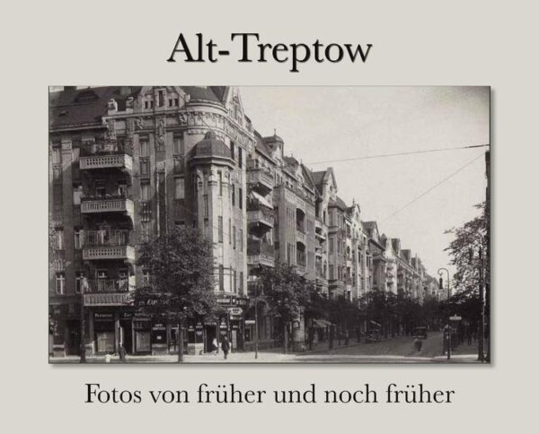 Der Berliner Kiez Alt Treptow kann auf eine wechselhafte und überaus spannende Geschichte verweisen. In diesem Buch dokumentieren Fotos und Flurkarten die Entwicklung Alt Treptows und bieten erstaunliche Ansichten im Vergleich zum heutigen Zustand. Kaum vorstellbar, dass in den engen Straßen Straßenbahnen fuhren, dass Alt-Treptow und Kreuzberg durch eine imposante Brücke verbunden waren oder dass es Häuser in der Straße am Treptower Park gibt, die auf den Fundamenten der nachgestellten ägyptischen Pyramiden von der Gewerbeausstellung 1896 gebaut sind. Auf der letzten Seite des Buches ist eine Empfehlung zur Erkundung des Kiezes zu finden.