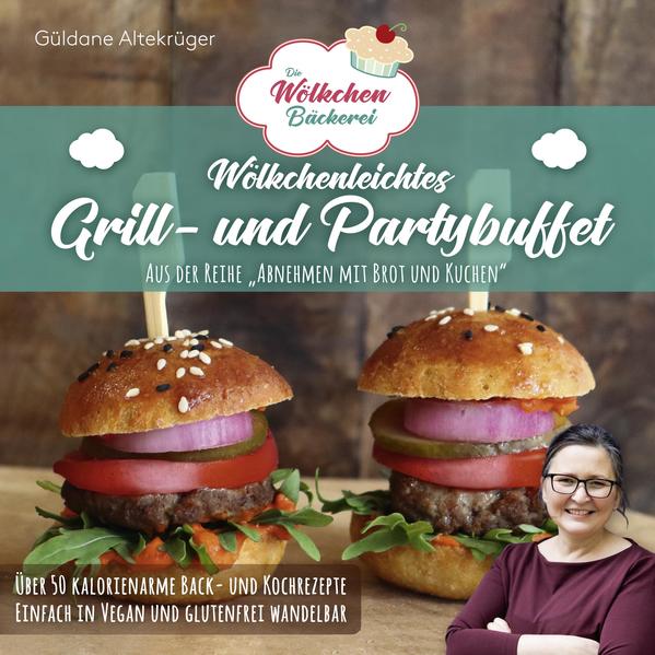 Die Ideenküche der Wölkchenbäckerei widmet sich unbeschwerten Grillabenden und Partys mit Freunden und Familie! An lauen Sommerabenden im Garten oder am See lassen kleine Köstlichkeiten den Alltag einfach mal vergessen. Damit Hunger und Spaß bei der nächsten Party oder dem Grillabend nicht auf der Strecke bleiben, hat sich Dana an eine der größten Kalorienfallen herangewagt: das Grill- und Partybuffet. Die größten Dickmacher verstecken sich nicht auf dem Grill, sie lauern in den verführerischen Beilagen der meisten Grill- & Partybuffets und schlagen damit nicht nur auf die Hüfte, sondern auch aufs Gewissen. Fettige und schwere Beilagen werden ab jetzt zu wölkchenleichten Genüssen! Wie wäre es mit herzhaften Nudelsalaten, leckeren Burgern, würzigen Dips, knusprigen Broten, süßen Desserts und leckeren Kuchen? Alle Rezepte lassen sich ganz einfach in vegan und glutenfrei wandeln und sind für Diabetiker geeignet!