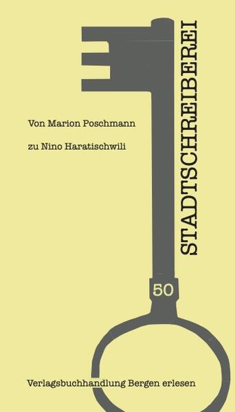 Als 50. Stadtschreiberin von Bergen-Enkheim bekommt Nino Haratischwili den Schlüssel für das Stadtschreiberhaus von ihrer Vorgängerin Marion Poschmann überreicht. Dieses Buch dokumentiert die Reden, die zu diesem festlichen Anlass gehalten werden: Marion Poschmann berichtet von ihrem Jahr in Bergen-Enkheim und Nino Haratischwili stellt angesichts des Krieges in der Ukraine die Frage, was Literatur eigentlich bewirken kann. Ein Parallel-Interview und ein vorab geführter Mailwechsel machen deutlich, was die beiden Stadtschreiberinnen über den temporären Wohnsitz An der Oberpforte 4 hinaus verbindet - und wie unterschiedlich sie arbeiten. Zudem sollen Textauszüge, Fotos und die Viten und Bibliographien der beiden Autorinnen dazu anregen, sich weiter mit ihrem Werk zu beschäftigen.