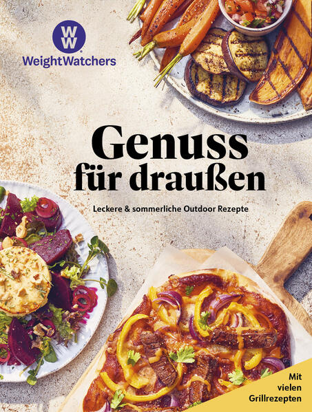 Bunte und leichte Rezeptideen von Weight Watchers für alle, die gerne mit ihren Liebsten leckeres Essen im Freien genießen und dabei die Figur im Blick haben möchten: Die 39 sommerlichen und gesunden Gerichte passen perfekt in die schönste Zeit des Jahres Tolle Dips, frische Salate, leckere Grillrezepte und viele weitere Sommergerichte wie Gazpacho oder bunt gefüllte Tacos Ob als Mitbringsel für die nächste Gartenparty, Rezeptidee fürs Grillbuffet oder einfach zum Genießen auf dem Balkon Genießen Sie mit dem Weight Watchers Kochbuch Genuss für draußen unbeschwert den Sommer. Folgende Kapitel warten auf Sie: Starters & Sides Fresh & Green Grilled & Cooked Abnahme und Genuss sind absolut kein Widerspruch. BBQ-Steak-Flatbread, würziger Karottendip mit Pistazien, gegrillte Auberginen mit Tahindressing und ein frischer Tomaten-Nektarinen-Salat kommen auf den Tisch, wenn Sie mit Weight Watchers zur Gartenparty einladen. Freuen Sie sich auf entspannte Sommerabende mit Freunden und gutem Essen! Die Rezepte sind einfach, verständlich aufgebaut, gelingsicher und superlecker. Anfänger als auch fortgeschrittene Köche kommen ganz auf ihre Kosten. Alle Kochbücher werden in Deutschland mit mineralölfreien Biofarben, wasserbasierten Lacken und Papier aus nachhaltig bewirtschafteten Wäldern gedruckt, gebunden und verarbeitet.