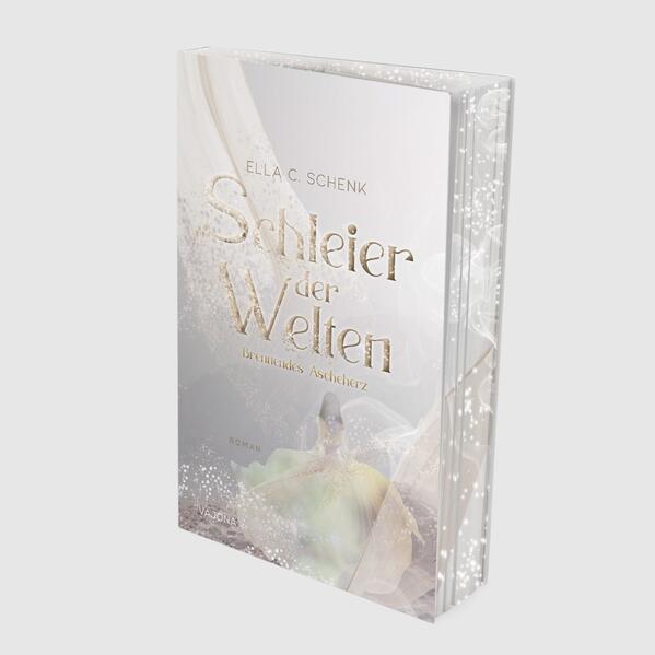 Mit farbigem Buchschnitt in der gedruckten Erstauflage *Ein magisches Gefängnis des Grauens. Eine Stadt der Toten. Verräter, die sich aus den Schatten erheben. Und eine Liebe, die gegen das Schicksal kämpft.* Lucys Bestimmung könnte herausfordernder nicht sein: Sie soll die Ur-Maya stürzen, um die Schleier der Welten gnädig zu stimmen. Nur dann wird die Magie in die Welt der Maya zurückkehren und die Flüche werden von den Königstädten weichen. Unsicher, wem sie in diesem Kampf tatsächlich vertrauen kann, fällt es ihr schwer, neue Bündnisse zu schließen. Zudem scheint ihr die Ur-Maya Estella stets einen Schritt voraus zu sein. Weitere dunkle Geheimnisse kommen ans Licht, die Lucy vor schier unmögliche Herausforderungen stellen. Vor allem, als sie erfährt, was es mit den Unruhen unter dem Totenberg und der fremdartigen Magie im Gefängnis Tranváraz auf sich hat. Und inmitten dieser katastrophalen Enthüllungen begeht ausgerechnet ihre große Liebe einen folgenschweren Fehler, der sie mehr kosten könnte als ihr Herz. Der zweite Band einer magischen und sagenumwobenen Reihe von ELLA C. SCHENK...