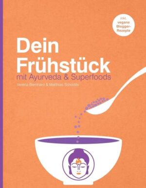 Die meisten von uns tun es und das so gut wie jeden Tag. Schließlich sagt man, das Frühstück ist die wichtigste Mahlzeit am Tag. Ist das wirklich so? Oder nicht? Was macht ein gesundes Frühstück wirklich gesund? Und welche Rolle spielt das Frühstück im Ayurveda? All diesen Fragen und mehr gehen wir in diesem Buch auf den Grund und beleuchten das Thema Frühstück für dich aus den verschiedensten Blickwinkeln. Im ersten Teil betrachten wir das Frühstück und die Verdauung aus ayurvedischer Sicht, erklären die Wirkung der gängigsten Frühstücksklassiker und schenken dir wertvolle Tipps für einen guten Start in den Tag. Da Superfoods in einem guten Frühstück nicht fehlen dürfen, geben wir dir einen Überblick der beliebtesten Superfoods und worauf du beim Kauf achten solltest. Außerdem haben wir uns mit 32 Foodbloggern zusammengetan und 63 abwechslungsreiche Superfood-Frühstücksrezepte für dich zusammengestellt. Was dich in diesem Buch erwartet: -Grundlagen der ayurvedischen Ernährung - ohne Fachausdrücke, einfach erklärt -Tipps und Tricks für dein optimales Frühstück -Die wichtigsten Superfoods von A-Z -63 feine Rezepte, zusammengestellt von Fitness-, Food-, & Lifestylebloggern -Morgenrituale, Frühstückspläne und vieles mehr Tauch ein in eine neue Frühstückswelt und lass dich inspirieren!