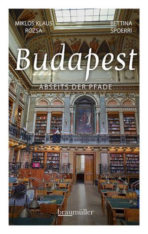 In Budapest abseits der Pfade erzählen die Autorin Bettina Spoerri und der Fotograf Miklós Klaus Rózsa vom pulsierenden Kulturleben der ungarischen Hauptstadt in seinen widersprüchlichen Facetten. Das Paris des Ostens mit seiner bewegten Geschichte von Donaumonarchie über deutsche Besatzung und sowjetische Herrschaft bis hin zu einer zunehmend fragilen Demokratie ist heute geprägt von starken Kontrasten. Neues im Alten und Altes in Neuem in Form von Umnutzung oder Neudefinition auf mehreren Ebenen gleichzeitig wirken im Budapest des frühen 21. Jahrhunderts, das allen widrigen Umständen zum Trotz boomt und ein reiches jüdisches Leben, neue Kultur- und Kunstzentren, zahllose Ausgeh- und Freizeitangebote und Orte für besondere Genussfreuden entwickelt hat.