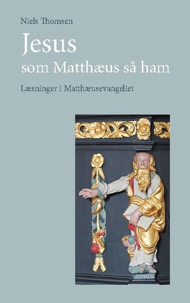 Jesus-som Matthæus så ham er en bog om Jesus set med evangelisten Matthæus´ øjne. Bibelforskningen har gennem et par århundreder været ivrig efter at finde bag om evangelierne til den historiske Jesus. Moderne bibelforskning tvivler på, at det muligt at finde ret meget historisk sikkert om Jesu liv, lære og gerninger. Det er sikkert rigtigt. Derimod er der rigeligt stof til at skrive om, hvilken betydning Jesus har haft. Niels Thomsen, tidligere rektor for præstehøjskolen i Løgumkloster, skriver om, hvorledes evangelisten Matthæus har forstået Jesus. De andre evangelister, har gjort det samme. Evangelierne både ligner hinanden og er forskellige. Sommetider er der direkte modsætninger. Også i Matthæus' eget evangelium møder vi mennesker, der forstod Jesus helt forskelligt. Niels Thomsen regner mangfoldigheden for en rigdom. Den viser, at Jesu betydning ikke kan spærres inde i et system, hverken filosofisk, politisk eller teologisk. Han er levende. Vi kan bruge vore egne erfaringer, og kan udvide forståelsen ved bruge andres.