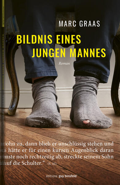 Alex mag seinen abweisenden Vater Nicolas nicht besonders. Aus Bequemlichkeit u?bernimmt er dennoch dessen Buchhandlung und schafft so eine allmähliche Annäherung. Doch dann taucht eines Tages ein Fremder auf, der behauptet, Nicolas sei nicht der, fu?r den er sich ausgibt, sondern ein ehemaliger Nazi und Kriegsverbrecher. Der inzwischen an Demenz erkrankte Vater kann sich nicht mehr dazu äußern. So liegt es an Alex, sich mit Nicolas‘ Vergangenheit auseinanderzusetzen - und die wahren Beweggründe des Fremden zu erforschen. Doch gleichzeitig will er sein komfortables Leben, seinen Ruf und den seines Vaters nicht aufgeben …