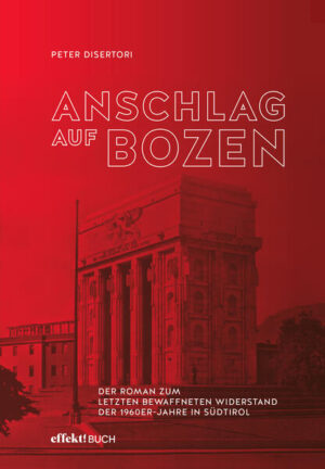 In das aufstrebende, ho? nungsvolle Leben einer Bozner Freundesgruppe fällt urplötzlich das Gespenst der Gewalt ein. Von einem auf den anderen Tag mu?ssen sich die jungen Leute entscheiden. Sie wählen den harten Weg, gehen in den Untergrund, geben ihr sicheres und feines Leben auf. Sie stoßen auf geheime Mächte, sinnen auf den großen Schlag, erkennen schmerzlich ihre Grenzen. Werden sie ihr Ziel erreichen oder Leben und Liebe verlieren? „Anschlag auf Bozen“ ist ein packender Heimat-„Thriller“, spannend, mehrschichtig und filmreif erzählt. Mit einem bluternsten, authentischen Hintergrund.