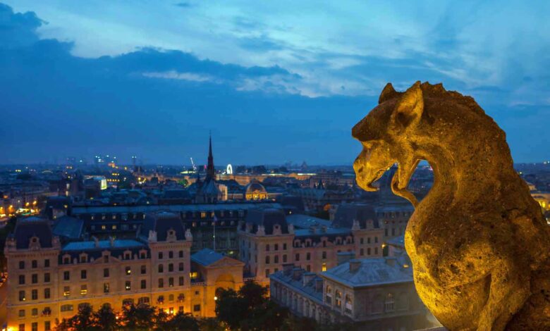 Pariser Gargoyles fällt Stein vom Herzen