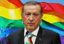 Recep Tayyep Erdogan, der Schatten Allahs auf Erden, die Sonne Kurdistans, Garant der Rechte aller LGBTIQ, Beschützer der Pressefreiheit, der Menschenrechte - er, der da wandelt im Lichte von Aufklärung, Toleranz und Demokratie.