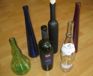 Auswahl konfiszierter Flaschenfälschungen (Foto: Carmilla DeWinter)